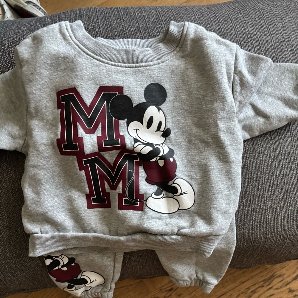 GAP Kids Gray and Maroon Matching Set